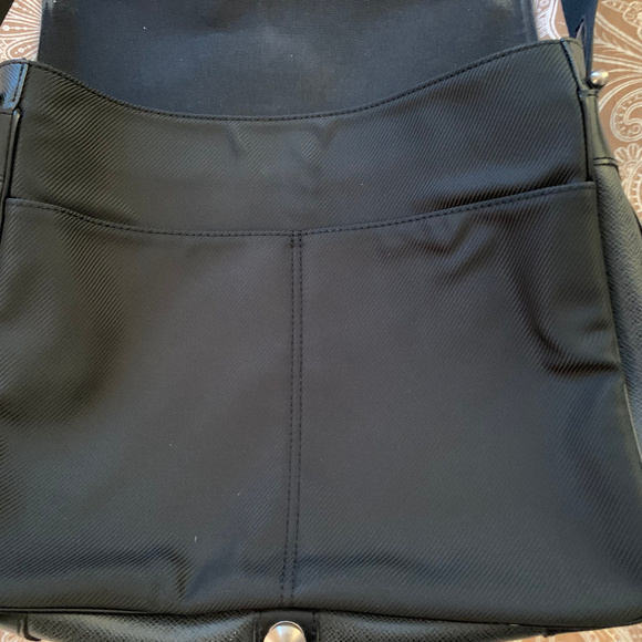 ****SOLD****Louis Vuitton Black Leather Messenger - Picture 2 of 9